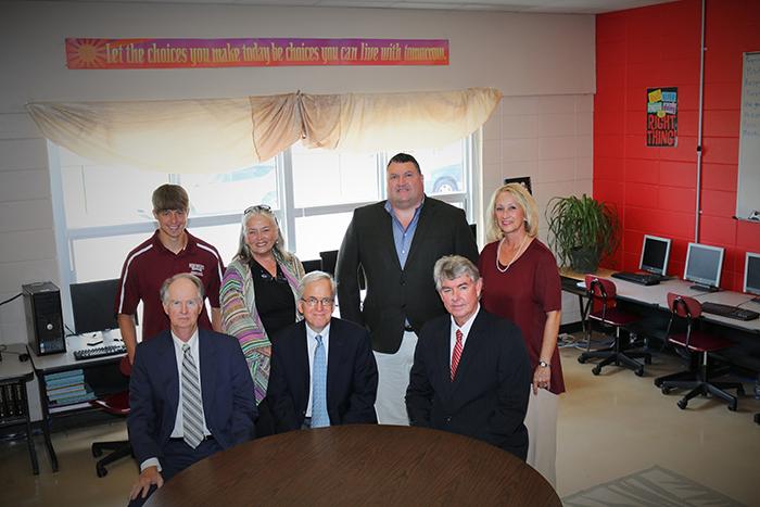 Group photo at Clarkdale High computer lab